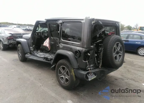 2018 Jeep Wrangler Unlimited Sport S 4X4 from USA, damaged, VIN 1C4HJXDG7JW122532